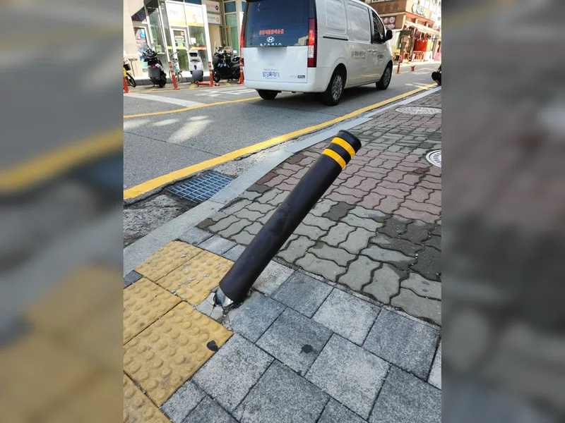 화성시 안전설비 설치 - 화성볼라드교체 전문 업체 시공 사진 4